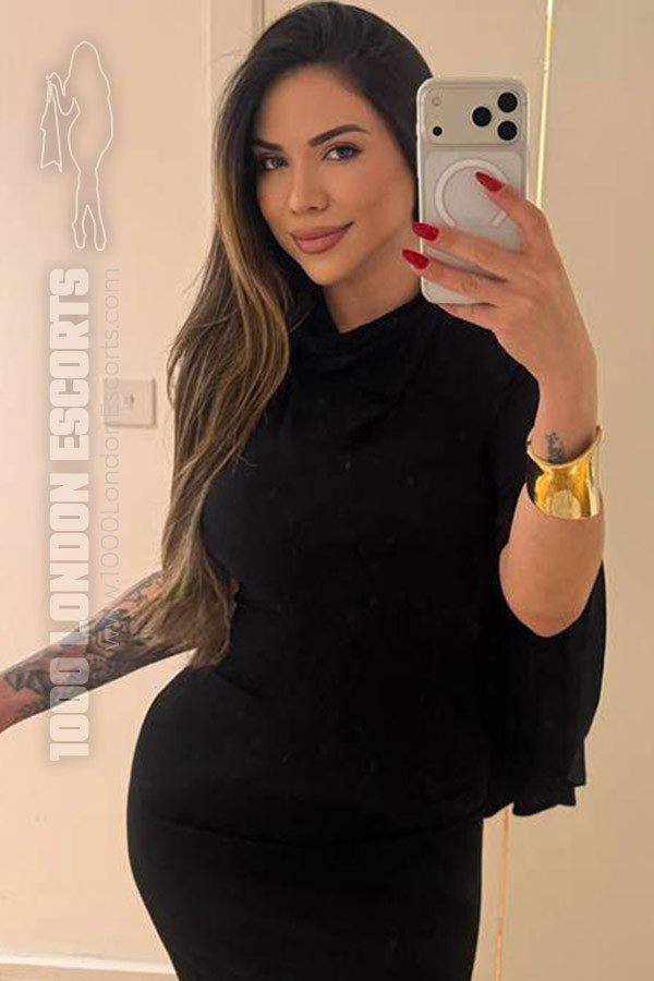34C Booty Latina London Escort