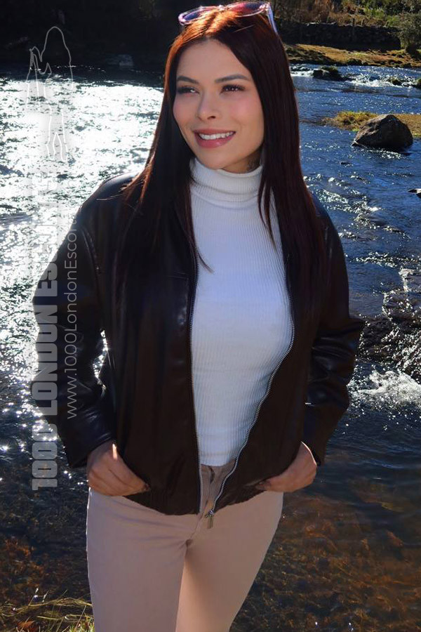 34D Pierced Nipples Girl London Escort
